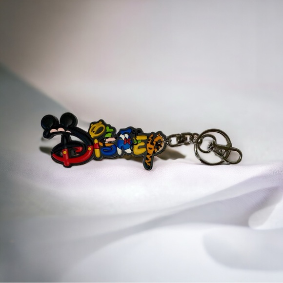 1990’s Disney‎ Bag Charm (key) - Picture 8 of 9